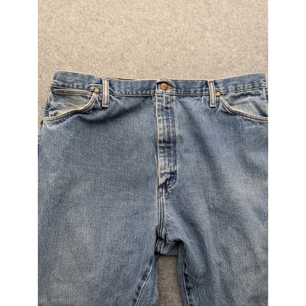 Wrangler 13MWZ Cowboy Cut Jeans Mens 40x32 Medium Wash Straight Leg Denim